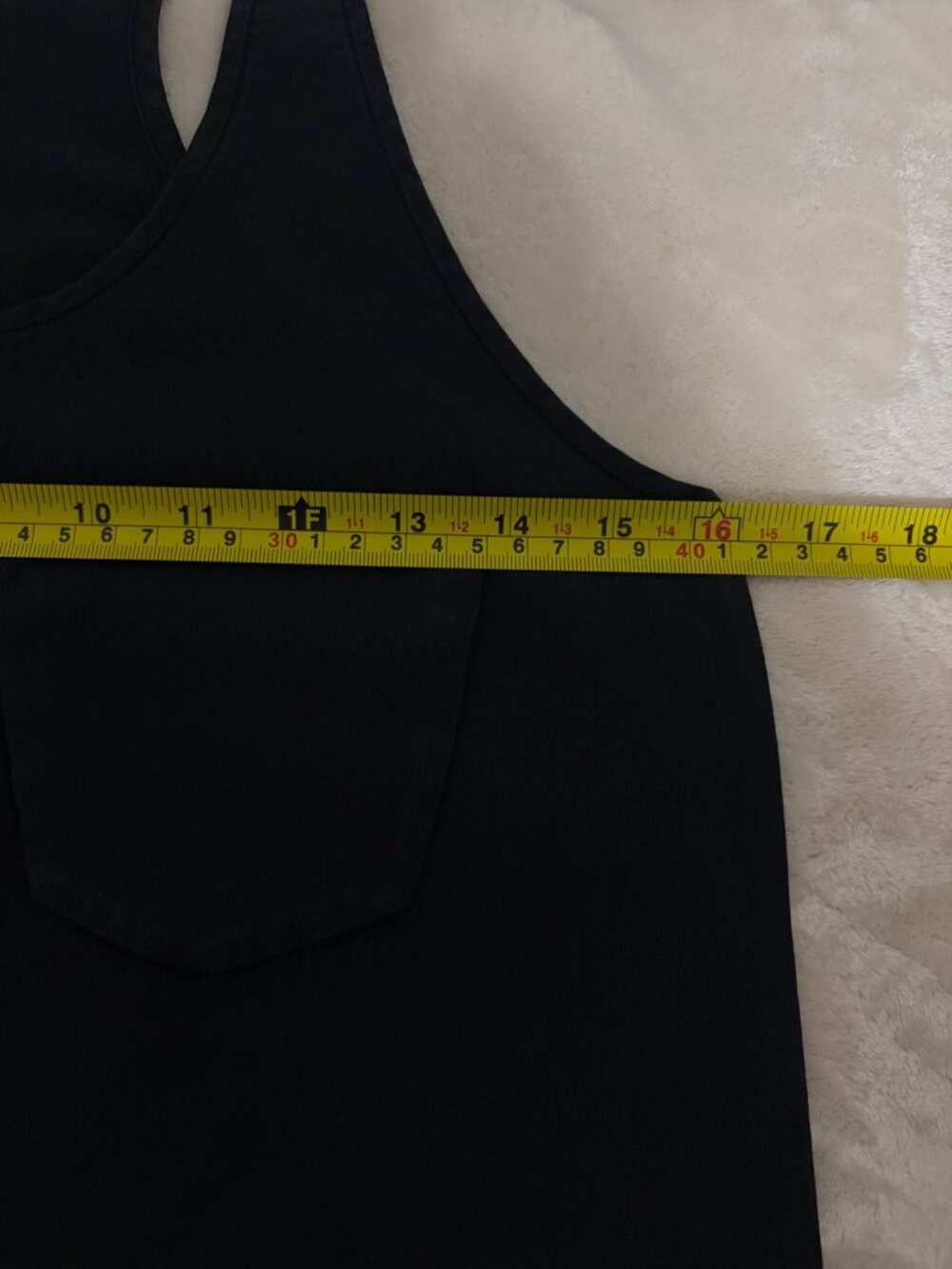Wilfred Aritzia 100% Silk Racerback Pocket Tank Top Black XS - Picture 7 of 12